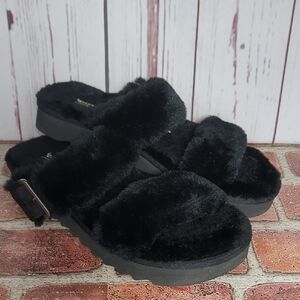 Koolaburra by UGG Women's‎ Furr-ah Flat Sandal Black Faux Fur Cozycore Size 7